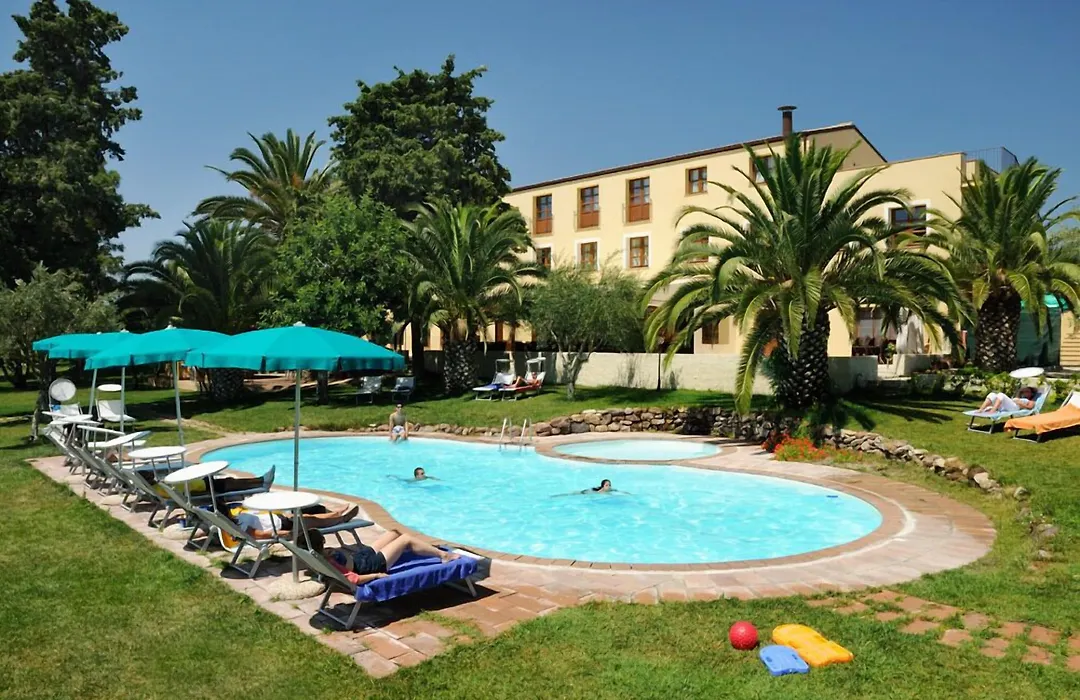 Alghero Resort Country Hotel & Spa-1